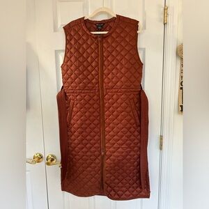Athleta Whisper Featherless Long Vest, Mahogany Brown, Small, NWOT